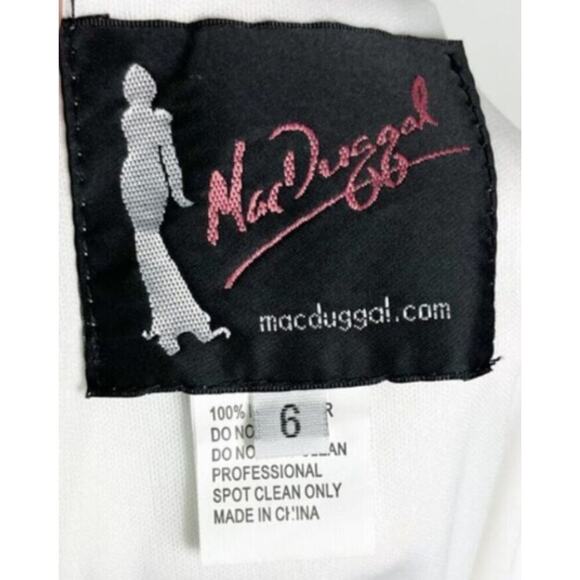 Mac Duggal Faux Wrap V-neck Thigh Slit White Cowl Back Bustle Tail Gown sz 6 NWT - Picture 5 of 6